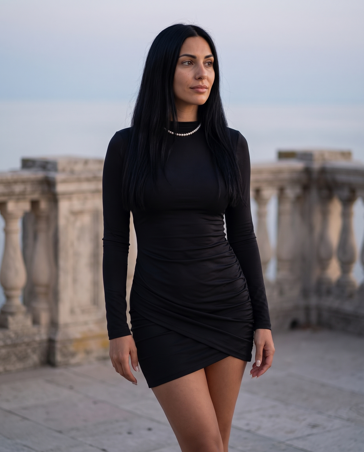 Abito a collo alto drappeggiato Alice